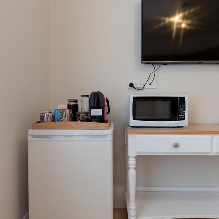 לונסטון Cosy Accommodation Moments From The Centre Of Town With Wifi מראה חיצוני תמונה