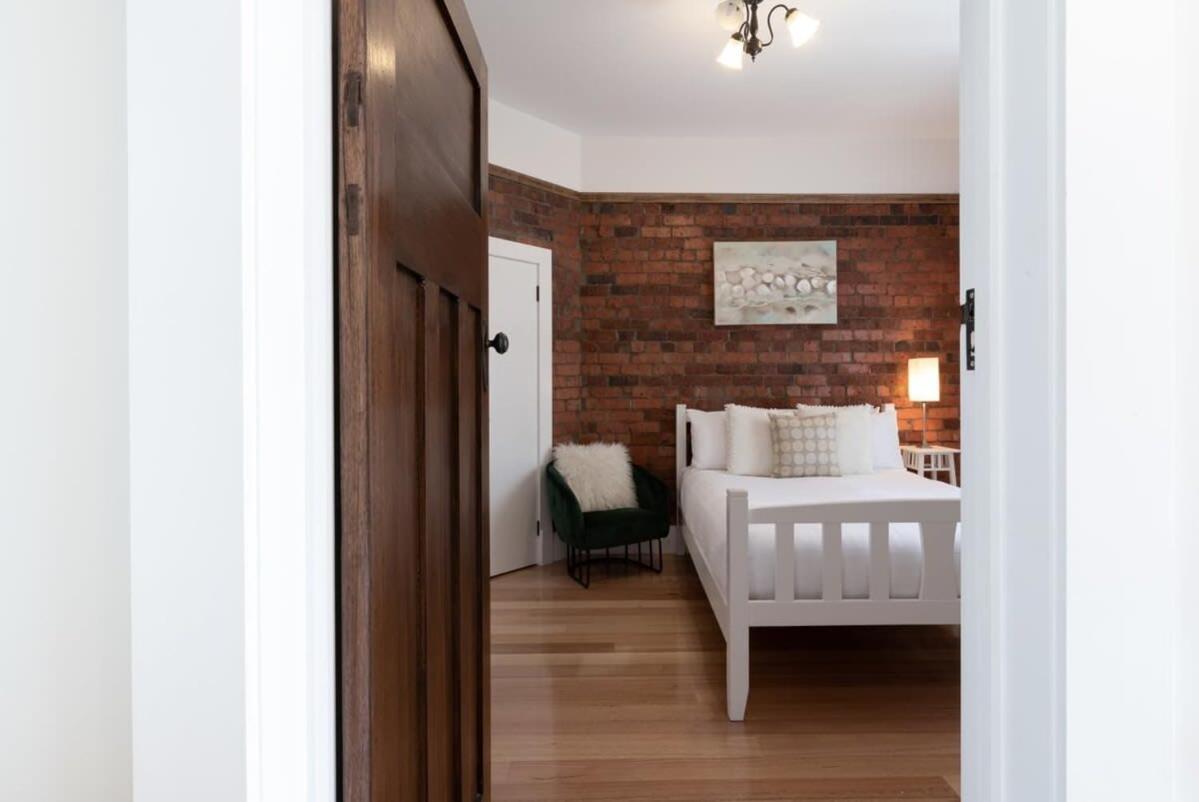 לונסטון Cosy Accommodation Moments From The Centre Of Town With Wifi מראה חיצוני תמונה